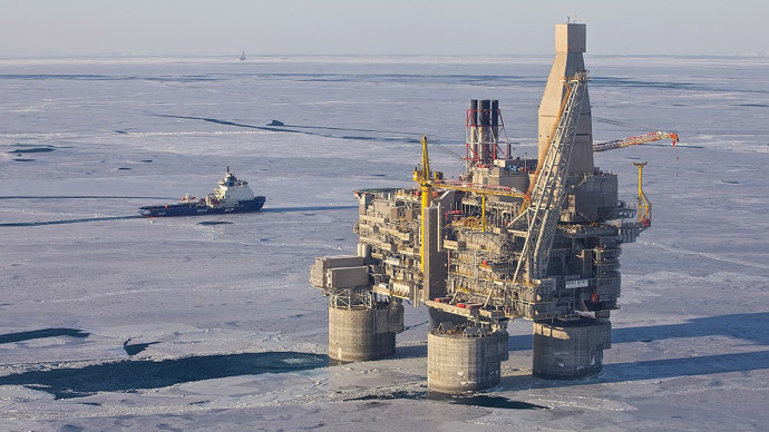 Biggest Oil Rig Ever: 200k-ton Sakhalin Giant Begins Production