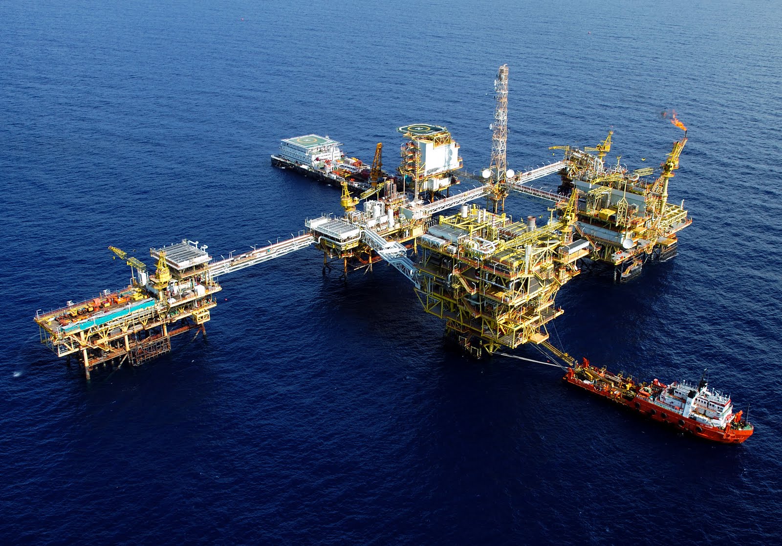 Shell Complete $737 million Nigerian Oil Field Sale