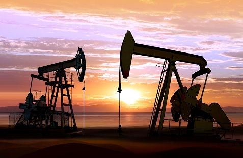 Oil Falls More than $1 as Middle East Supply Fears Ease