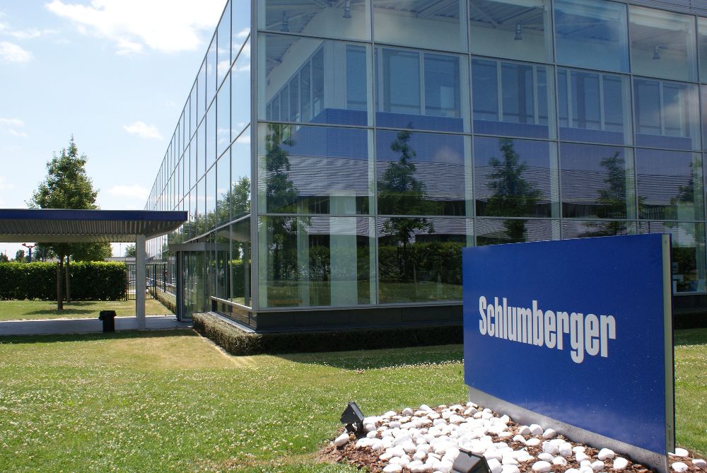 9000 Jobs to go at leading Oil Services Company
