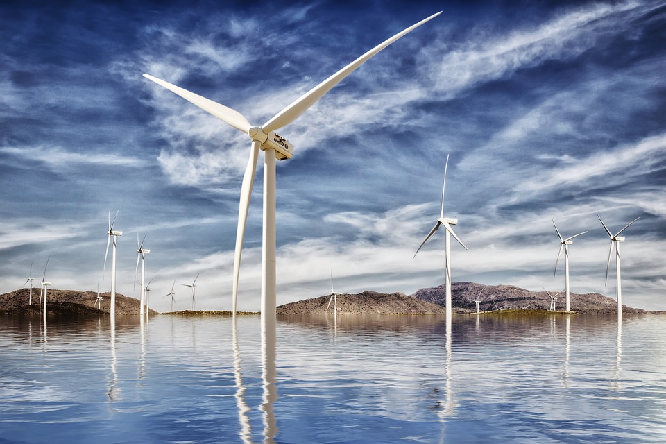 park-wind-farm-3820819_960_720.jpg