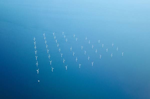 wind-offshore-image-badahoadobestock-113267.jpg